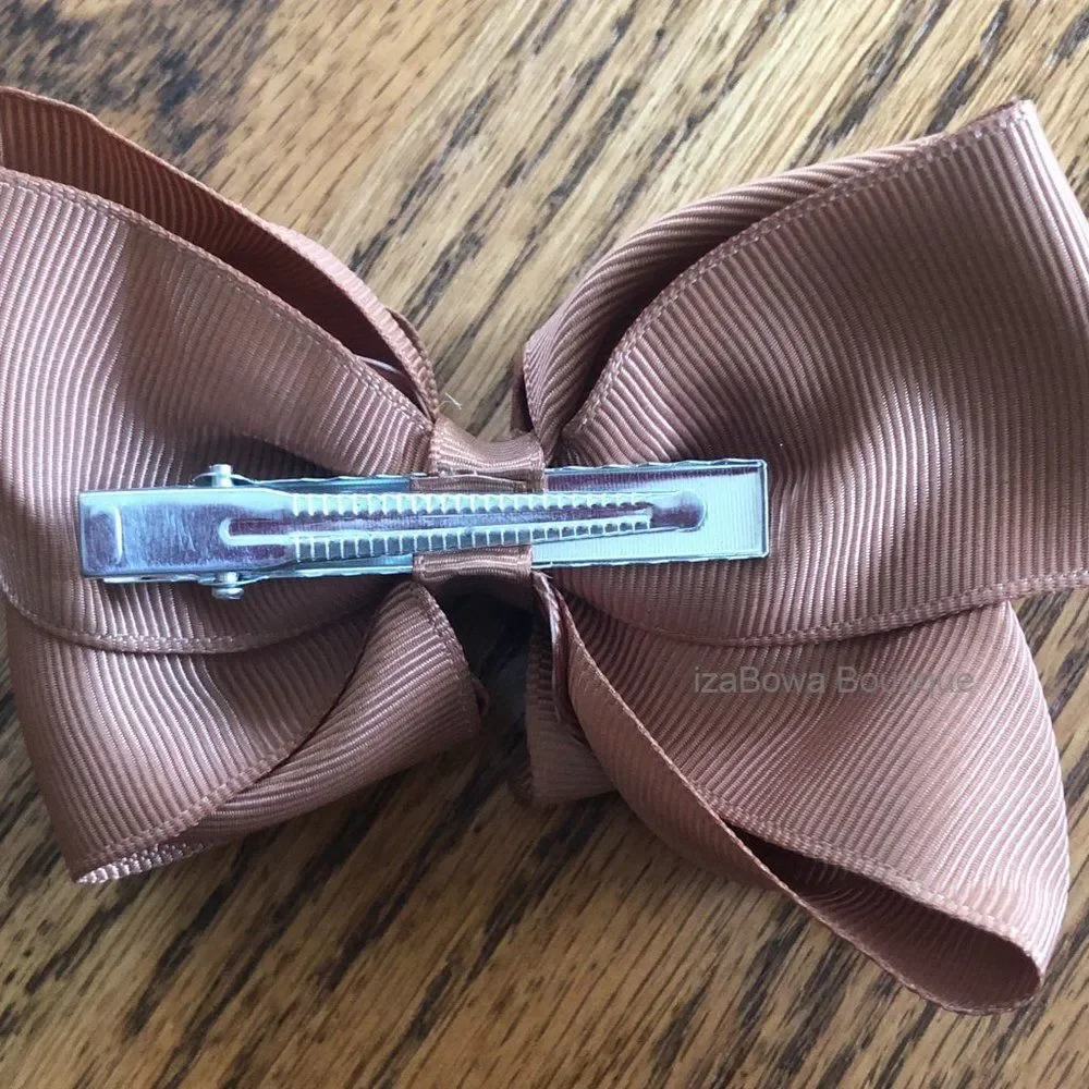 **** Brown 4
